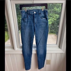 American Eagle Outfitters women’s super stretch  hi-rise jegging, size 8